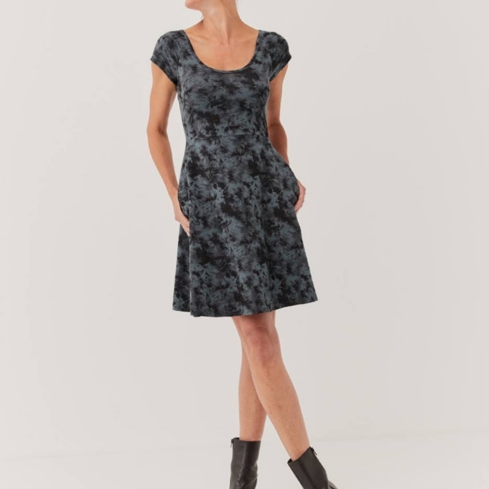 Pact Dark Cloud Fit & Flare Back Detail Dress Size XL